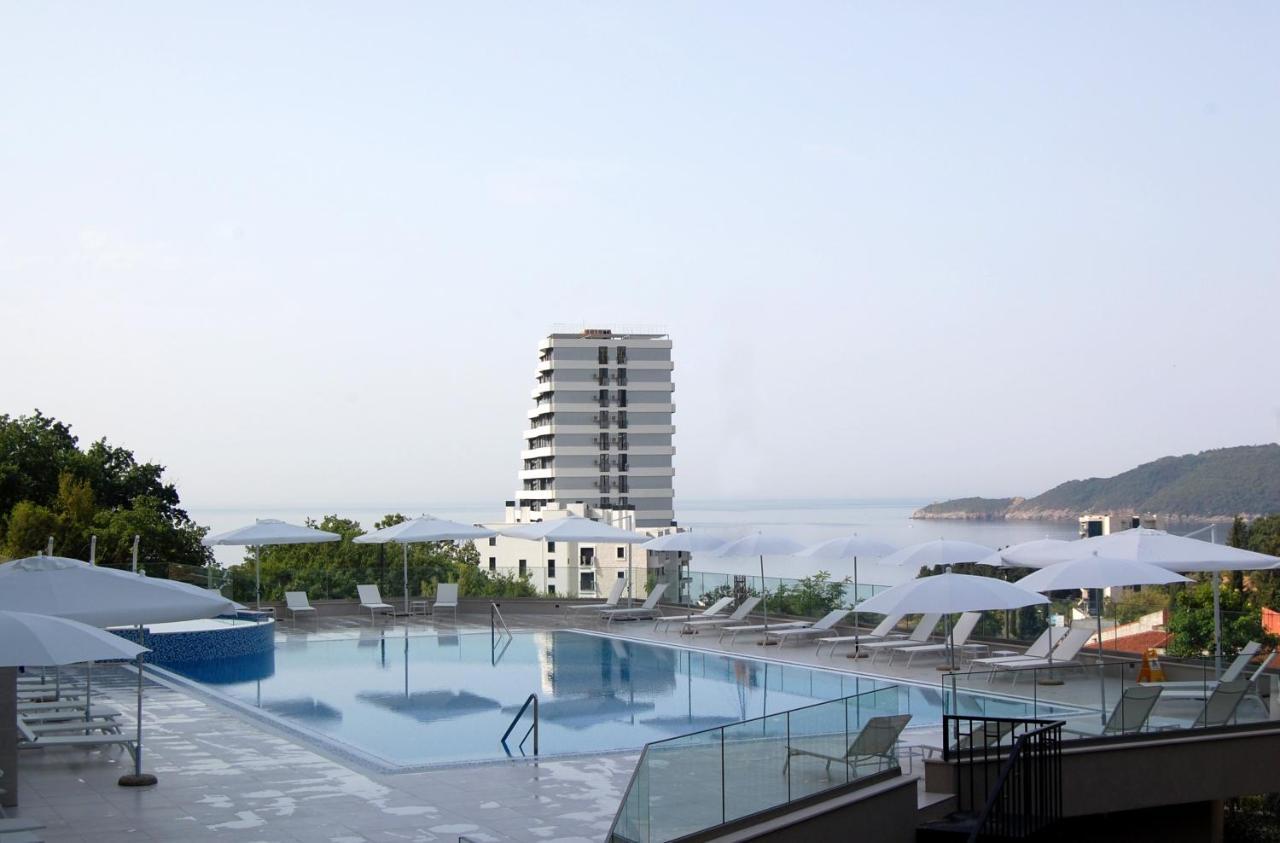 Status-M Apartments Бечичи Экстерьер фото