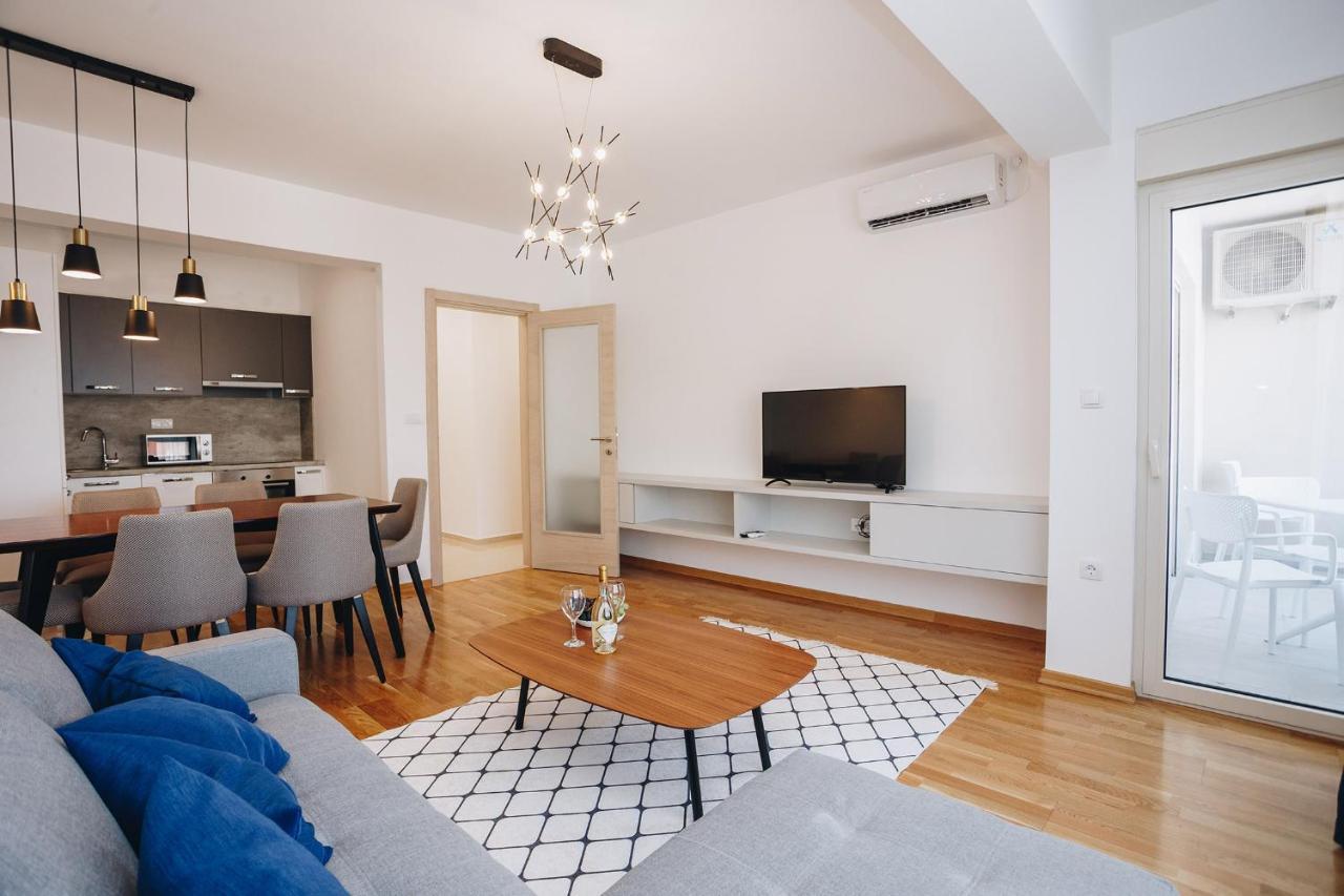 Status-M Apartments Бечичи Экстерьер фото