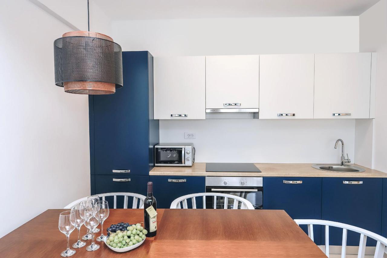 Status-M Apartments Бечичи Экстерьер фото
