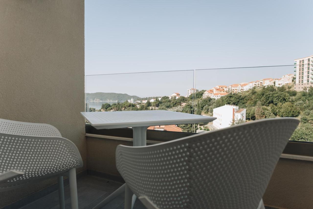 Status-M Apartments Бечичи Экстерьер фото