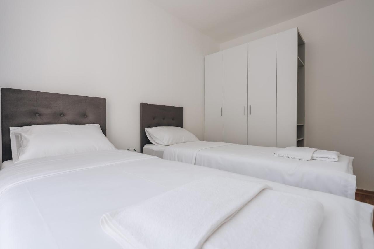 Status-M Apartments Бечичи Экстерьер фото