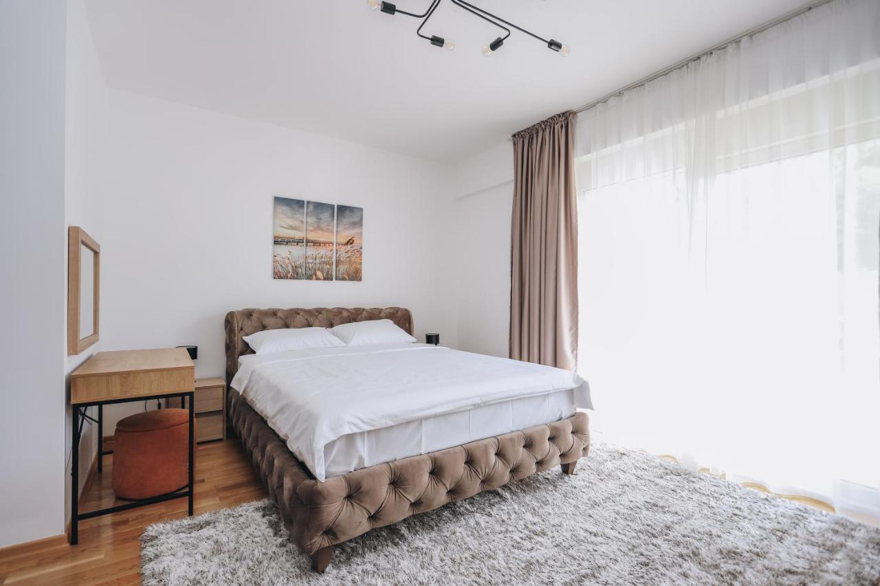 Status-M Apartments Бечичи Экстерьер фото