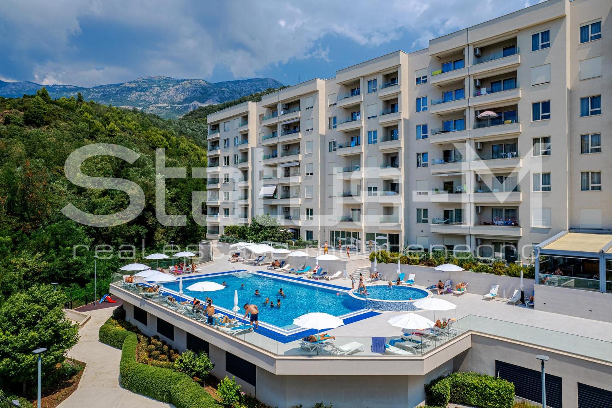 Status-M Apartments Бечичи Экстерьер фото